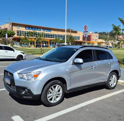 MITSUBISHI ASX 2.0 4X2 16V GASOLINA 4P AUTOMÁTICO MITSUBISHI ASX 2.0 4X2 16V GASOLINA 4P AUTOMÁTICO